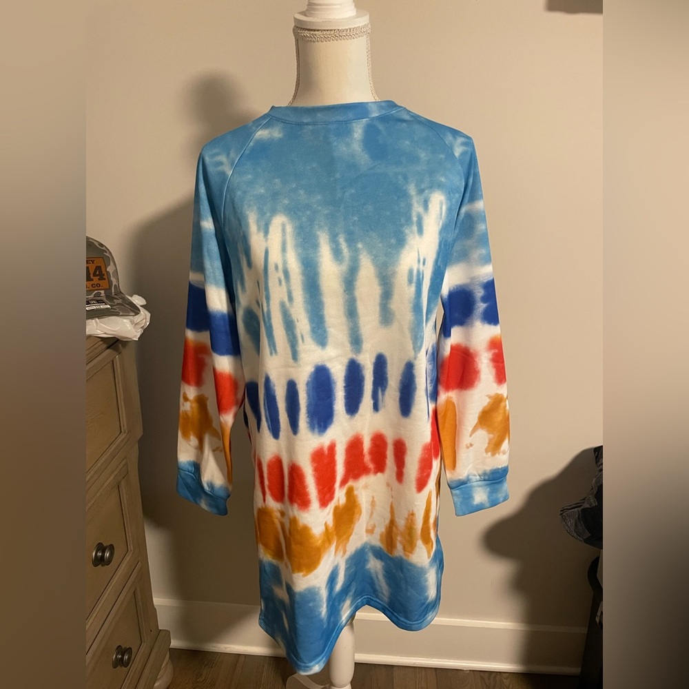 Colorful Tie-Dye Long Sleeve Dress